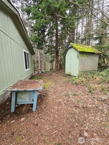 91 N Gadwall Place N Hoodsport WA 98548