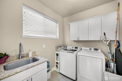 5579 Clearview Drive Ferndale WA 98248