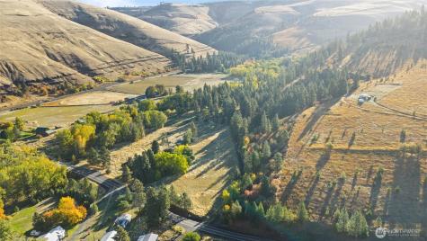 106 Wolf Ridge Lane Dayton WA 99328