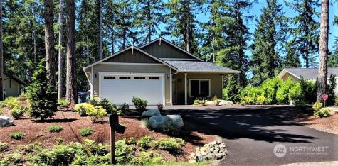 241 Saint Andrews Shelton WA 98584