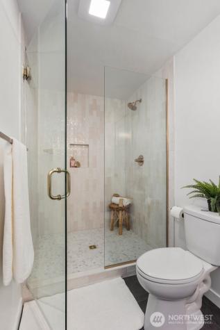 20201 45th Drive SE Bothell WA 98012