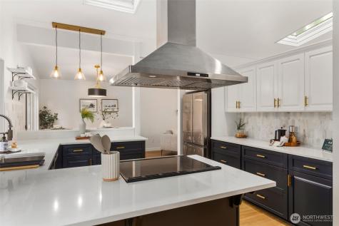 20201 45th Drive SE Bothell WA 98012