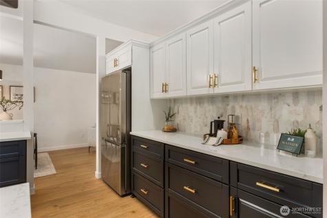 20201 45th Drive SE Bothell WA 98012