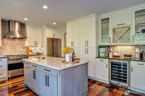 16602 SE 57th Place Bellevue WA 98006