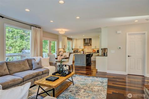 16602 SE 57th Place Bellevue WA 98006