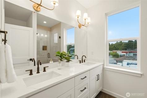 1516 147th Street Shoreline WA 98155