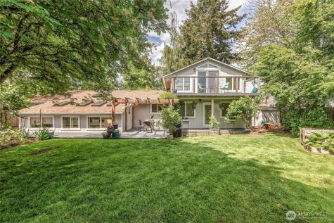 25720 78th Avenue SW Vashon WA 98070
