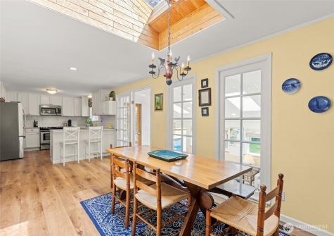 25720 78th Avenue SW Vashon WA 98070