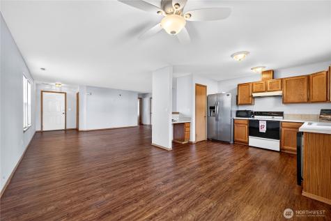 12205 135th Street E Puyallup WA 98374