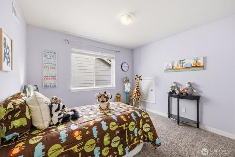 784 Freedom Court SE Port Orchard WA 98366