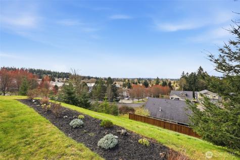 784 Freedom Court SE Port Orchard WA 98366
