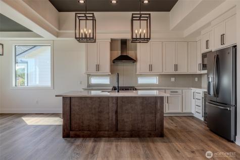 958 Racine Springs Drive Wenatchee WA 98801