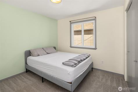 6627 Ellis Avenue S Seattle WA 98108