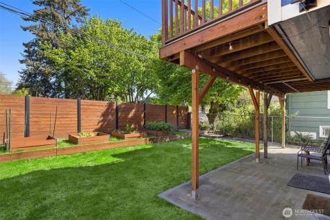 6627 Ellis Avenue S Seattle WA 98108