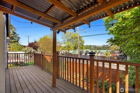 6627 Ellis Avenue S Seattle WA 98108