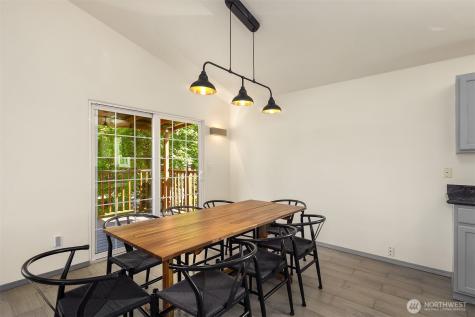 6627 Ellis Avenue S Seattle WA 98108