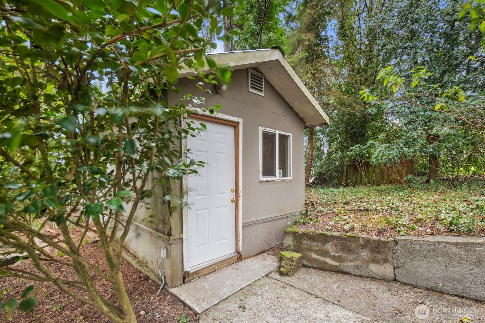 2108 E 24th Street Bremerton WA 98310