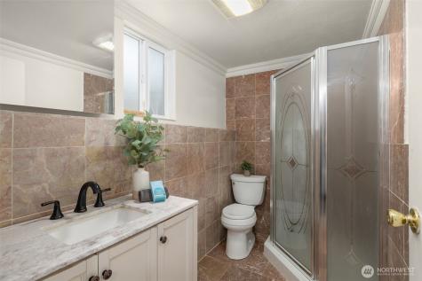 11004 100th Avenue NE Kirkland WA 98033