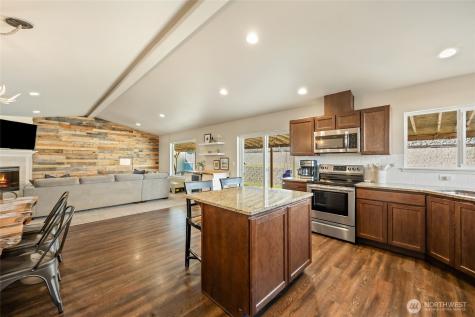 2223 Maryhill Street SE East Wenatchee WA 98802