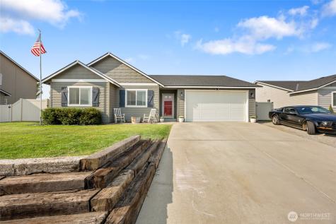 2223 Maryhill Street SE East Wenatchee WA 98802