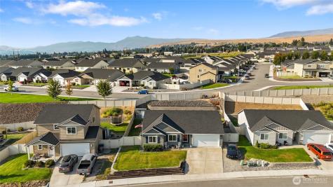 2223 Maryhill Street SE East Wenatchee WA 98802