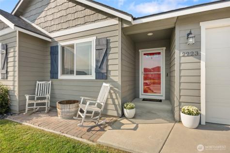 2223 Maryhill Street SE East Wenatchee WA 98802