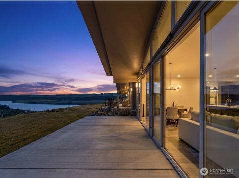 9773 Ridgeview Drive NW Quincy WA 98848