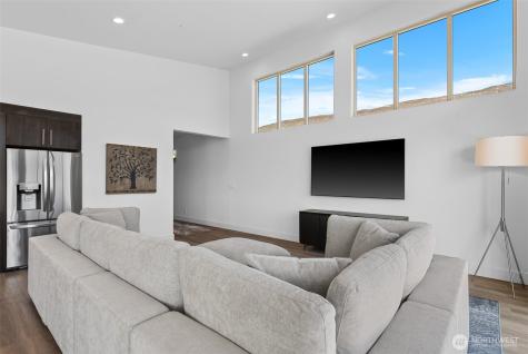 9773 Ridgeview Drive NW Quincy WA 98848
