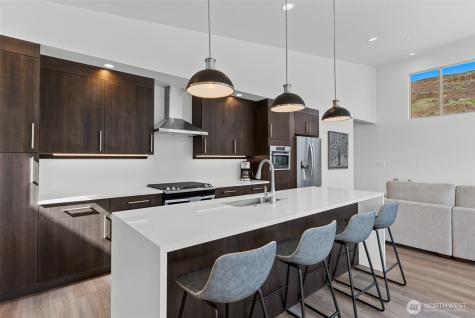 9773 Ridgeview Drive NW Quincy WA 98848