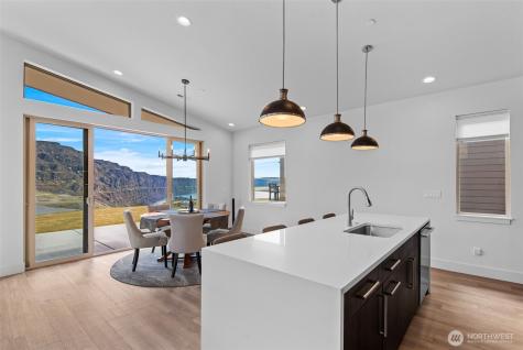 9773 Ridgeview Drive NW Quincy WA 98848