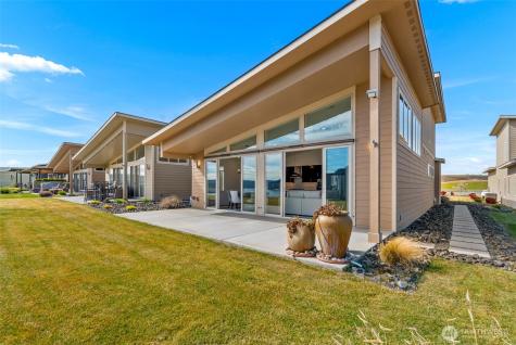 9773 Ridgeview Drive NW Quincy WA 98848