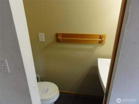 28821 18th Avenue S Federal Way WA 98003
