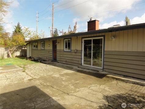 28821 18th Avenue S Federal Way WA 98003