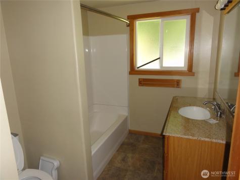 28821 18th Avenue S Federal Way WA 98003