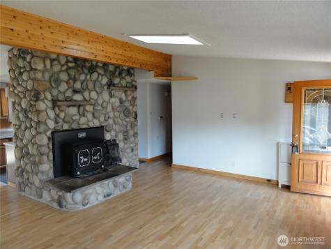 28821 18th Avenue S Federal Way WA 98003