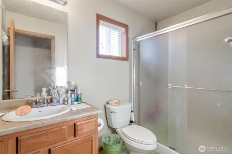 22686 129th Place SE Kent WA 98031