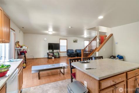22686 129th Place SE Kent WA 98031