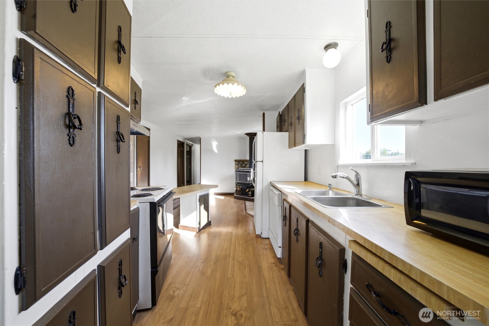 304 W Clay Dayton WA 99328