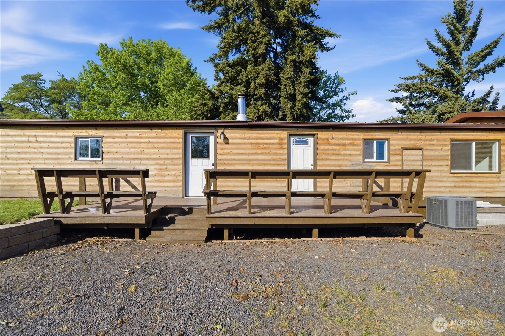 304 W Clay Dayton WA 99328
