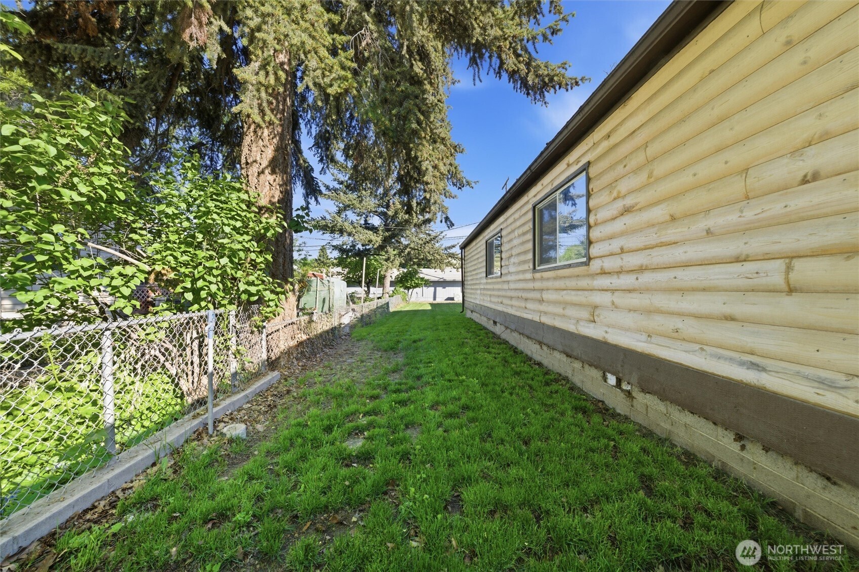 304 W Clay Dayton WA 99328