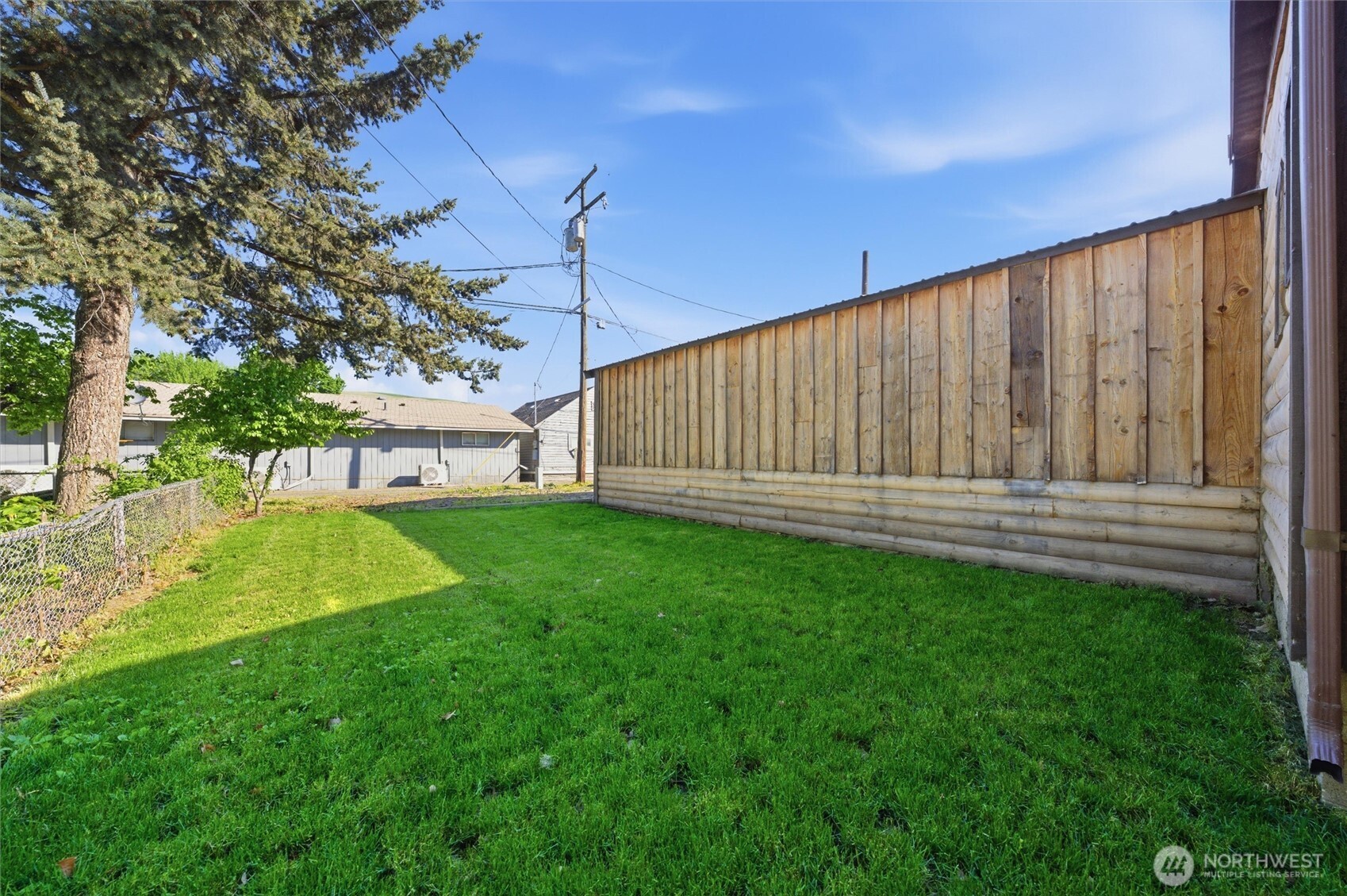 304 W Clay Dayton WA 99328