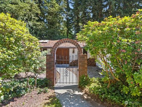 10819 47th Avenue NE Marysville WA 98271