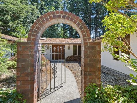 10819 47th Avenue NE Marysville WA 98271
