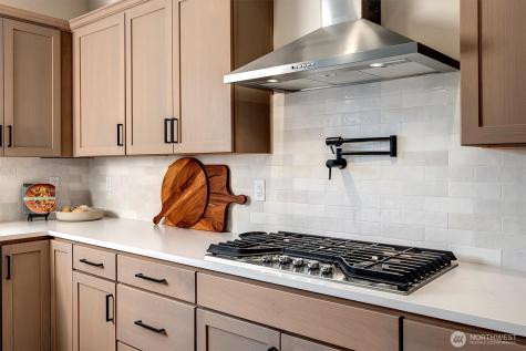 12143 NE 170th Place Bothell WA 98011