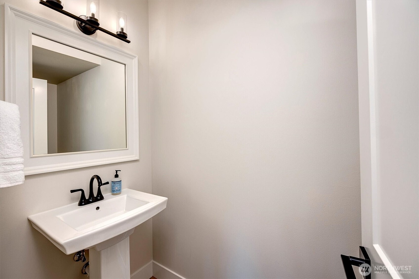 12143 NE 170th Place Bothell WA 98011