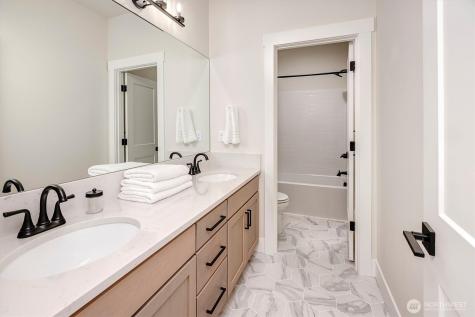 12143 NE 170th Place Bothell WA 98011