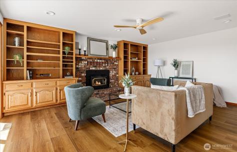 4444 Norris Lane Oak Harbor WA 98277