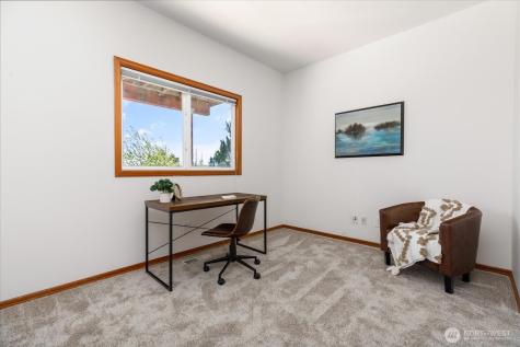 4444 Norris Lane Oak Harbor WA 98277