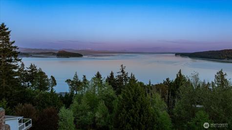 4444 Norris Lane Oak Harbor WA 98277