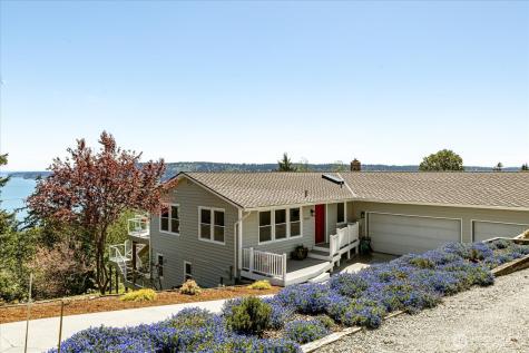 4444 Norris Lane Oak Harbor WA 98277